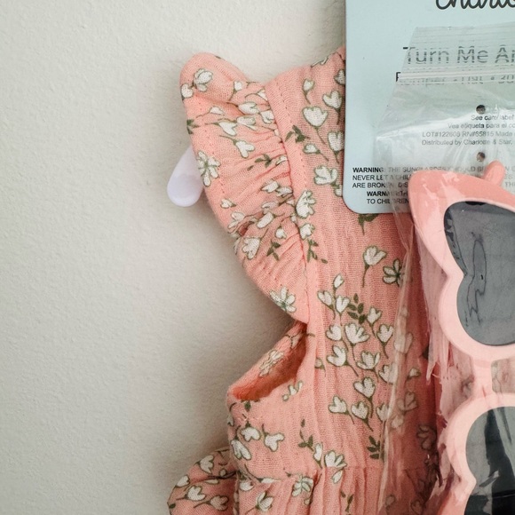 Charlotte & Star Floral Romper, Hat, & Heart Sunglasses Set Size 0-3 Months NWT - Picture 4 of 14